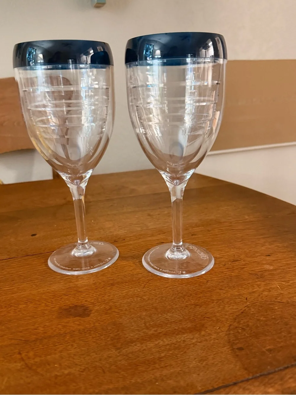 tervis Clear Stemmed Wine Glasses with Navy Blue Rim - Set of 2